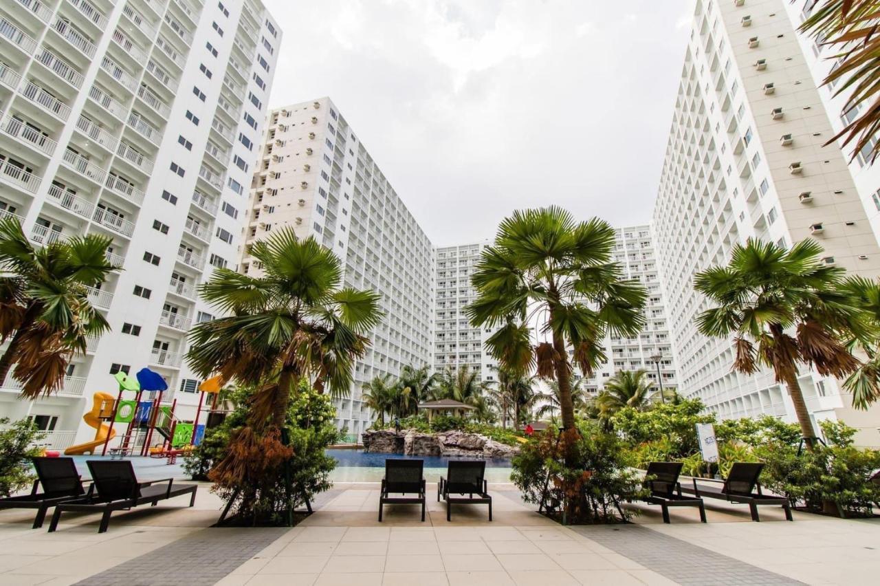 Shore One Condotel At Mall Of Asia, Philippines Pasay Exterior photo